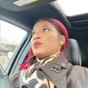 Meet your Posher, Kandiece